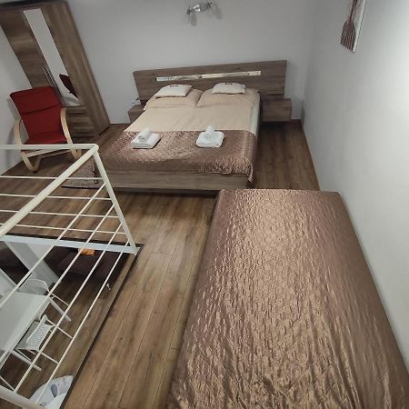 Kossuth Garden Leilighet Debrecen Eksteriør bilde