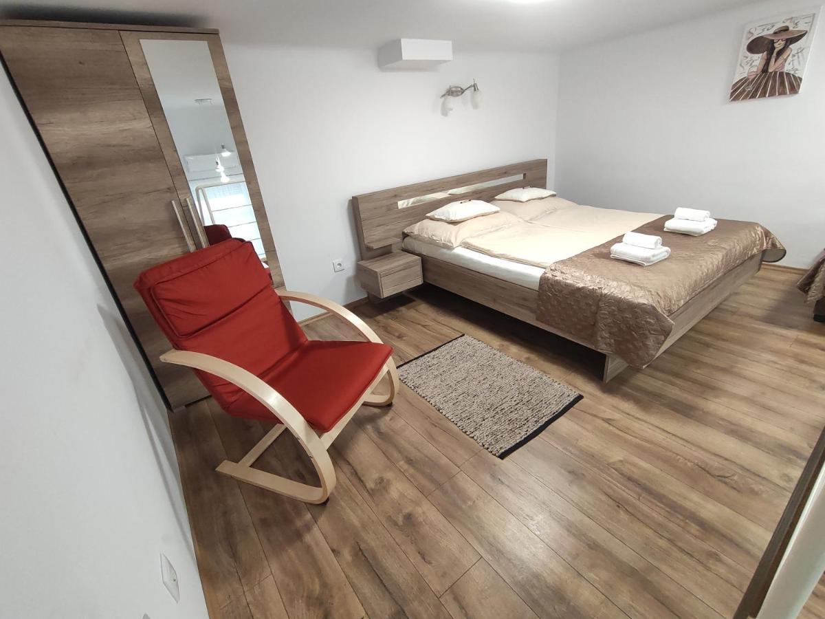 Kossuth Garden Leilighet Debrecen Eksteriør bilde